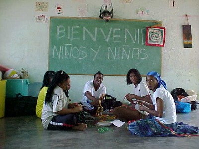 el equipo preparando el primer encuento